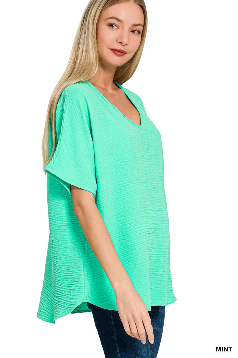 Airflow V-neck Short Sleeve Top